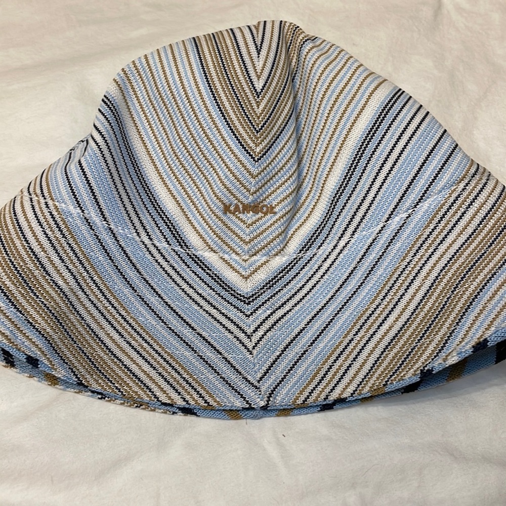 Kangol mix master bell bucket hat